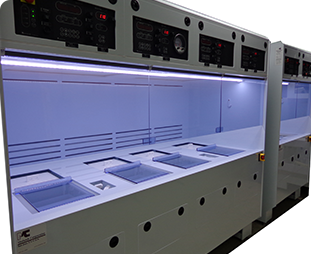 Manual-Wet-Processing-Bench-with-Fume-Hood-Design