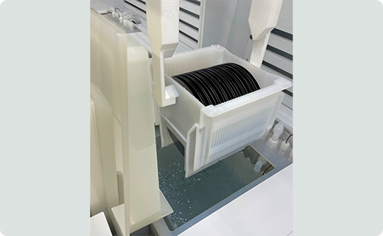 KOH-Etch-Process-in-an-Automated-Wet-Bench-System